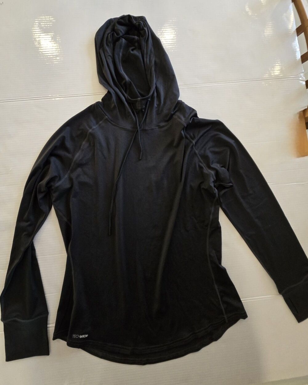 EMS Techwick Black Pullover Hoodie Size L Polyester Knit Logo Drawstring